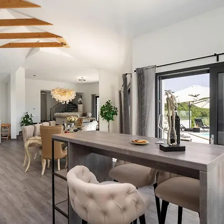 Oliv One Ferienhaus *